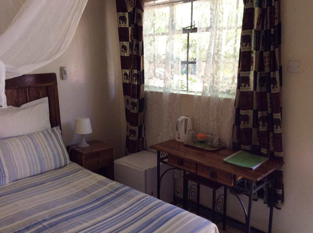 Tabonina Guesthouse Livingstone Exterior foto